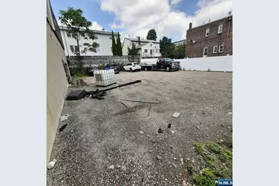 139-141 Palisade Avenue, Cliffside Park, NJ 07010 - Photo 1