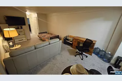 2345 Linwood 4H #4H, Fort Lee, NJ 07024 - Photo 6