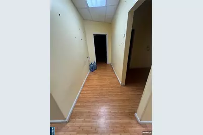 634 Anderson Avenue, Cliffside Park, NJ 07010 - Photo 6