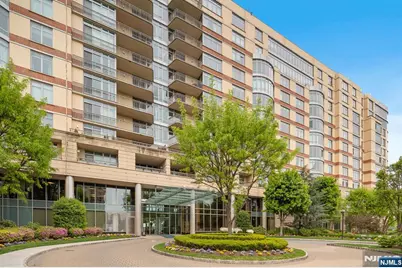 8100 River Road 1013 #1013, North Bergen, NJ 07047 - Photo 2