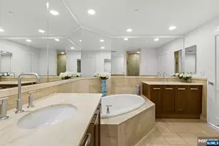 8100 River Road 1013, North Bergen, NJ 07047 - Photo 14