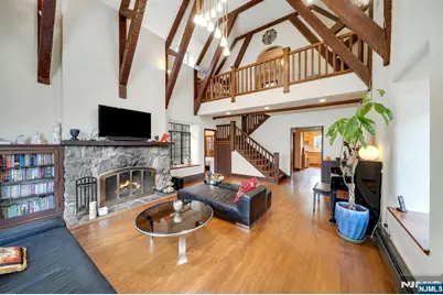 17 Hillside Avenue, Upper Saddle River, NJ 07458 - Photo 22
