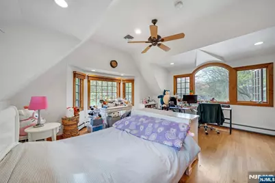 17 Hillside Avenue, Upper Saddle River, NJ 07458 - Photo 38