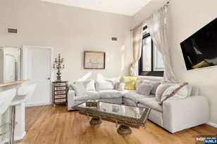 518-536 Gregory Ave C408, Weehawken, NJ 07086 - Photo 4