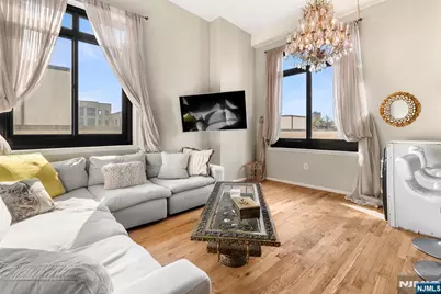 518-536 Gregory Avenue C408 #C408, Weehawken, NJ 07086 - Photo 2