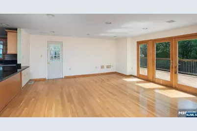 820 E Broad Street, Westfield, NJ 07090 - Photo 16