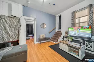 41 Heckel St, Belleville, NJ 07109 - Photo 2