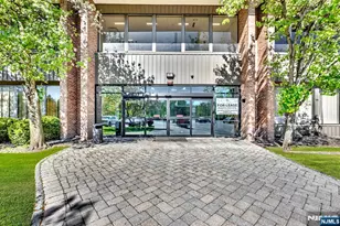 690 Kinderkamack Road 101, Oradell, NJ 07649 - Photo 10