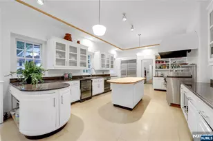 277 Walnut St, Englewood, NJ 07631 - Photo 28