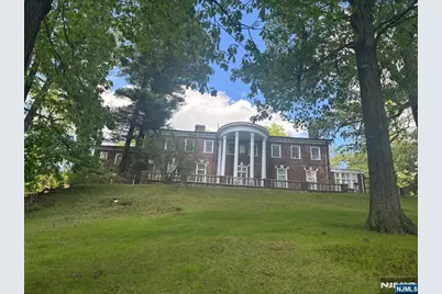 277 Walnut Street, Englewood, NJ 07631 - Photo 2