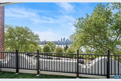 6115 Kennedy Boulevard, West New York, NJ 07093 - Photo 8