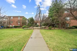 234 Columbia Ave 19, Fort Lee, NJ 07024 - Photo 2