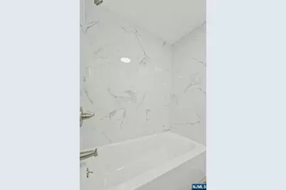 234 Columbia Avenue 19 #19, Fort Lee, NJ 07024 - Photo 22