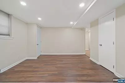 234 Columbia Avenue 19 #19, Fort Lee, NJ 07024 - Photo 6