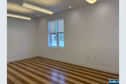 22 Johnson Avenue 22 #22, Hackensack, NJ 07601 - Photo 18