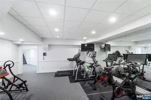 14 Stewart Ct, Old Tappan, NJ 07675 - Photo 38