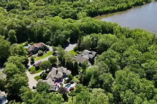 14 Stewart Ct, Old Tappan, NJ 07675 - Photo 48