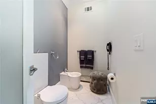 14 Stewart Ct, Old Tappan, NJ 07675 - Photo 22