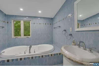 1082 Palisade Avenue, Fort Lee, NJ 07024 - Photo 36