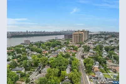 1082 Palisade Avenue, Fort Lee, NJ 07024 - Photo 48