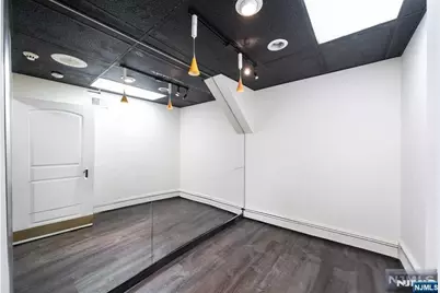 62 Chestnut Street 4A #4A, Englewood, NJ 07631 - Photo 10