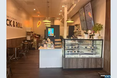 24 W Railroad Avenue, Tenafly, NJ 07670 - Photo 1