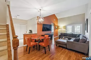 175 Rochelle Ave 321, Rochelle Park Township, NJ 07662 - Photo 8