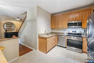 175 Rochelle Ave 321, Rochelle Park Township, NJ 07662 - Photo 20