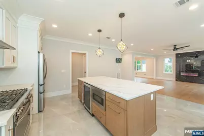 56B Jefferson, Emerson, NJ 07630 - Photo 6