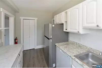 7 Main Street 2B #2B, Glen Rock, NJ 07452 - Photo 8