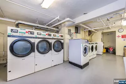 2333 Hudson Terrace A4 #A4, Fort Lee, NJ 07024 - Photo 20