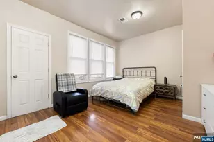 78 Willoughby St, Newark, NJ 07112 - Photo 20