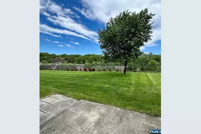 35 Magnolia Way, North Haledon, NJ 07508 - Photo 34