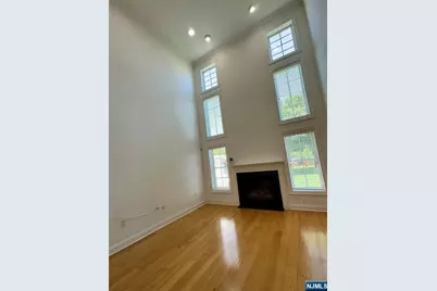 35 Magnolia Way, North Haledon, NJ 07508 - Photo 6