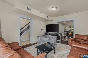 832 15th St, Newark, NJ 07108 - Photo 4