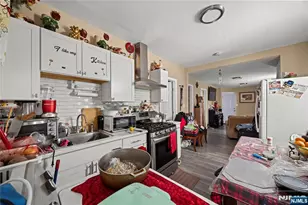 109 Lyon St, Paterson, NJ 07524 - Photo 28