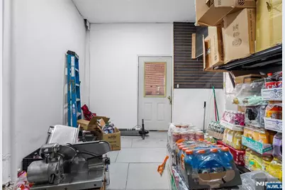 19 Park Avenue, Paterson, NJ 07501 - Photo 14