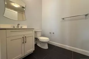 2001 Hudson Terrace 302, Fort Lee, NJ 07024 - Photo 10