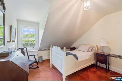 9 E Saddle River Road, Saddle River, NJ 07458 - Photo 40