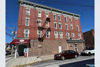 372 Communipaw Avenue 4 #4, Jersey City, NJ 07304 - Photo 1