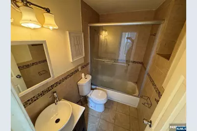 372 Communipaw Avenue 4 #4, Jersey City, NJ 07304 - Photo 8