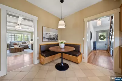 30 Highwood Avenue, Midland Park, NJ 07432 - Photo 10