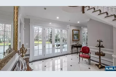 366 E Madison Avenue, Cresskill, NJ 07626 - Photo 4