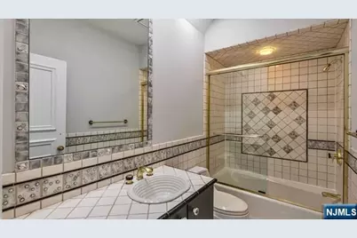 366 E Madison Avenue, Cresskill, NJ 07626 - Photo 44