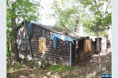 45 Buena Vista Way, Bloomingdale, NJ 07403 - Photo 6