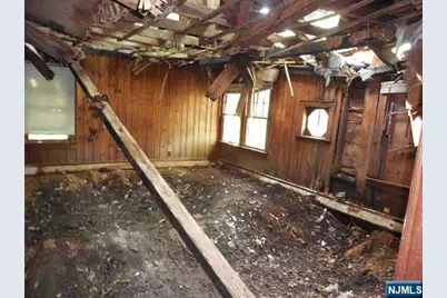 45 Buena Vista Way, Bloomingdale, NJ 07403 - Photo 12