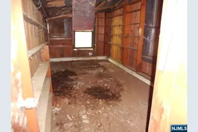 45 Buena Vista Way, Bloomingdale, NJ 07403 - Photo 14