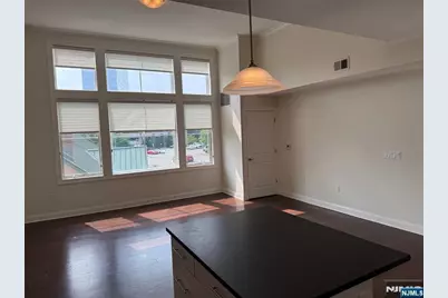 2001 Hudson Terrace 602 #602, Fort Lee, NJ 07024 - Photo 4