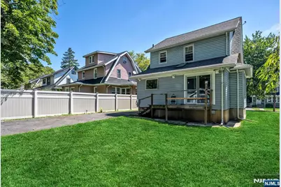 1268 Longfellow Avenue, Teaneck Township, NJ 07666 - Photo 30