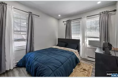1268 Longfellow Avenue, Teaneck Township, NJ 07666 - Photo 18